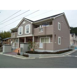 アパート鳥取市円護寺